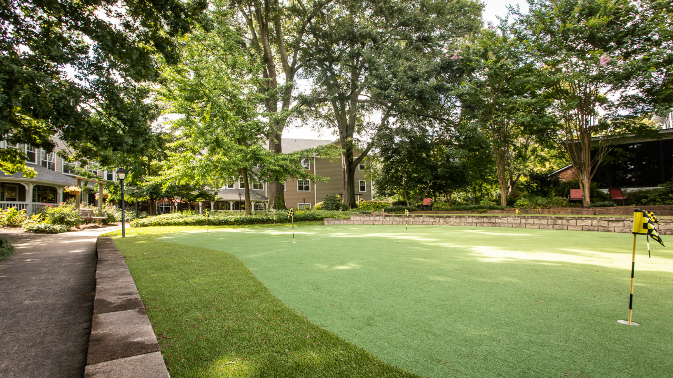 Winnwood Retirement Community Putting Green