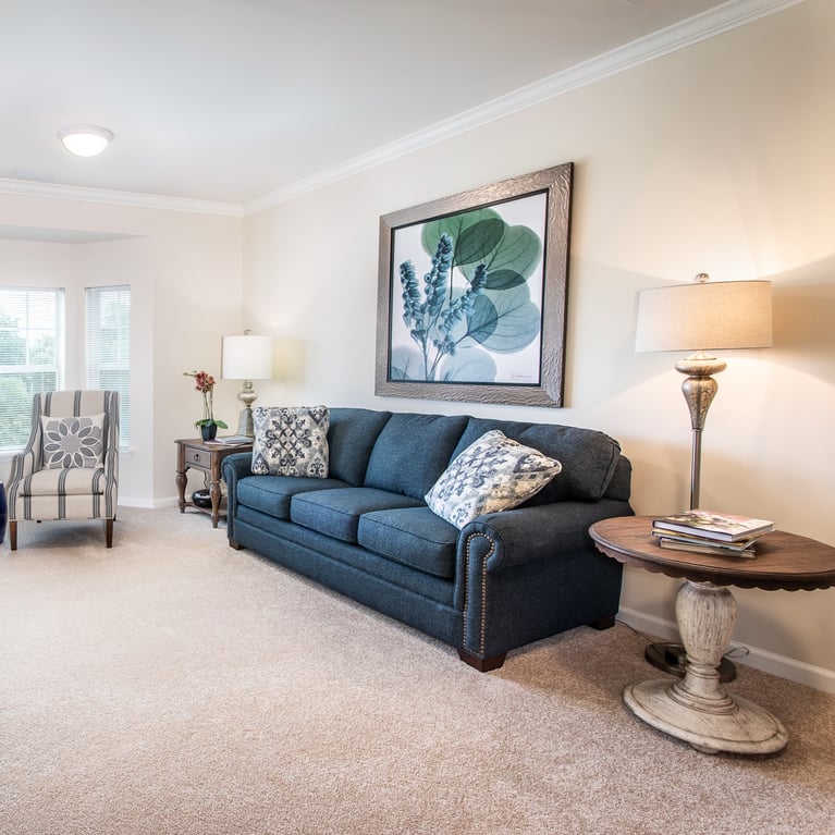 Ideas for Decorating a Senior Living Apartment